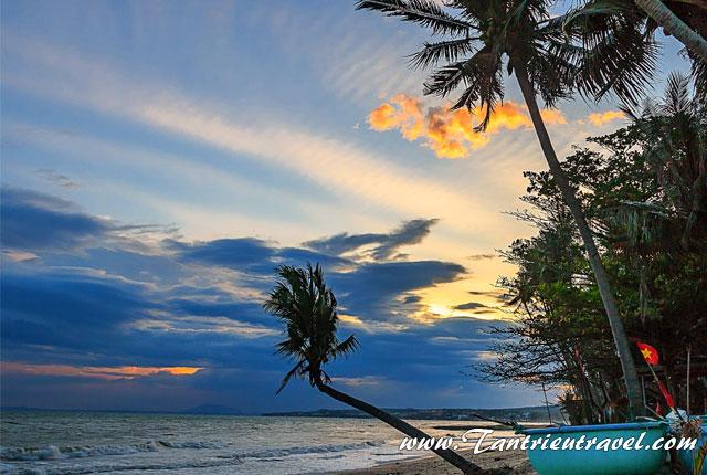 Top 8 bãi biển đẹp nhất tại Bình Thuận không nên bỏ qua