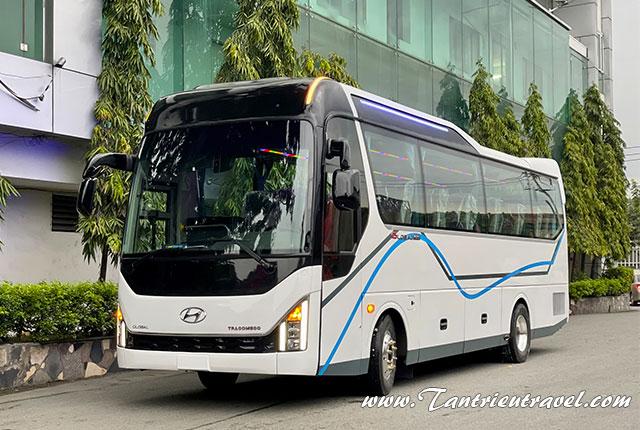 Hyundai Universe Global ông hoàng trong dòng xe du lịch 29 chỗ