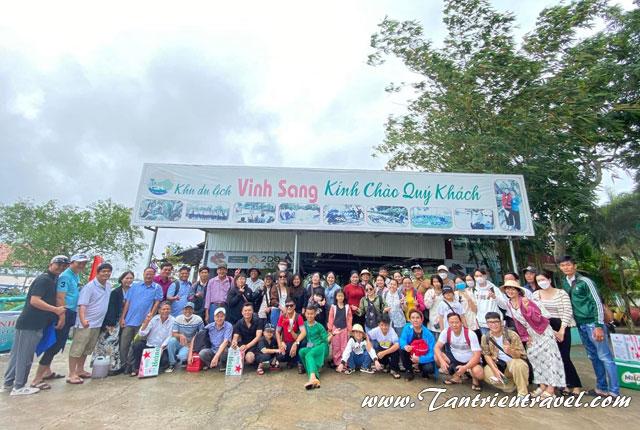 Bảng giá thuê xe 7 chỗ, 16 chỗ, 29 chỗ, 45 chỗ đi khu du lịch Vinh Sang