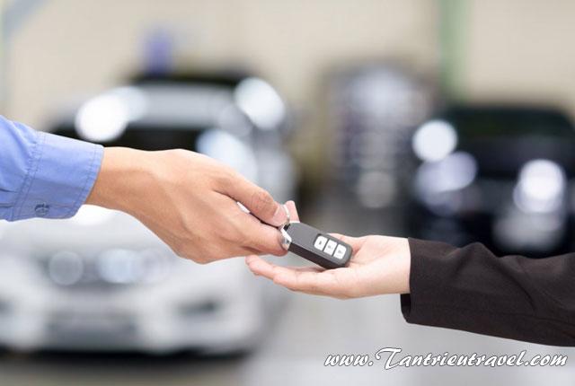Top 5 mẩu xe du lịch kinh doanh thu hồi vốn nhanh