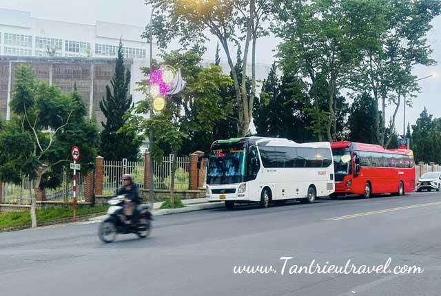 Nên thuê xe du lịch trước bao lâu là hợp lý