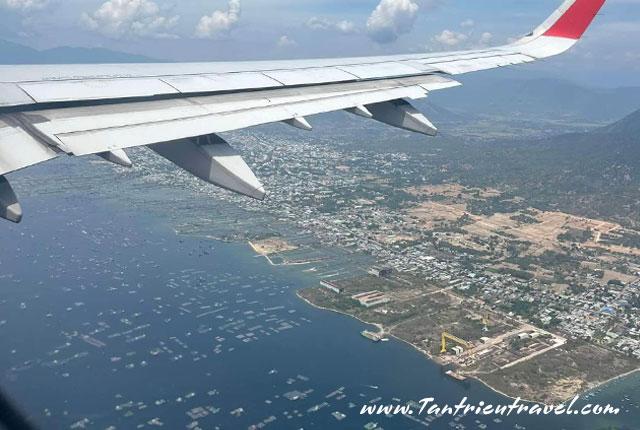 Bảng Giá Thuê Xe Du Lịch Đi Cam Ranh Giá Tốt, Xe Đời Mới 2026|Tân Triều Travel