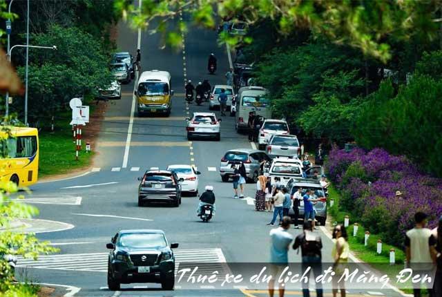 Bảng giá thuê xe du lịch đi Măng Đen từ TPHCM [tháng 10/2026]