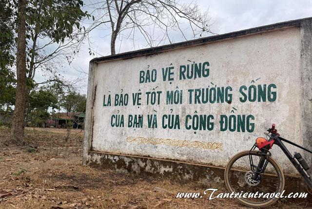 Thuê xe du lịch 16 chỗ, 29 chỗ, 45 chỗ đi rừng Mã Đã - Hồ Trị An cuối tuần