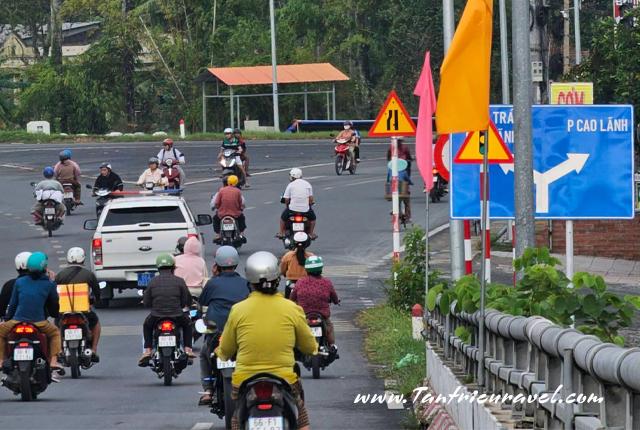 [10/2026]Bảng giá thuê xe du lịch đi Cao Lãnh từ TPHCM