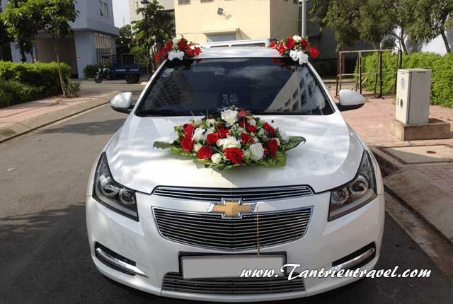 Cho thuê xe hoa cưới Chevrolet Cruze giá rẻ tại TPHCM