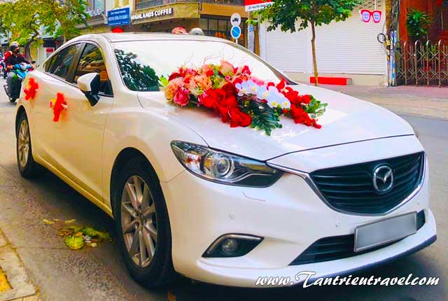 Cho thuê xe hoa Mazda 6 giá rẻ tại TPHCM