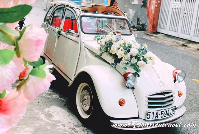 Cho thuê xe hoa cưới Citroen 2CV