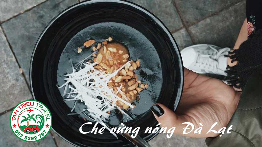Chè vừng nóng làm ấm lòng đêm đông tại Đà Lạt