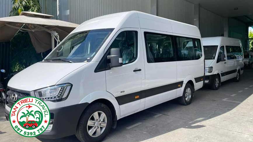 Chọn các dòng 16 chỗ cao cấp đi Hồ Tràm