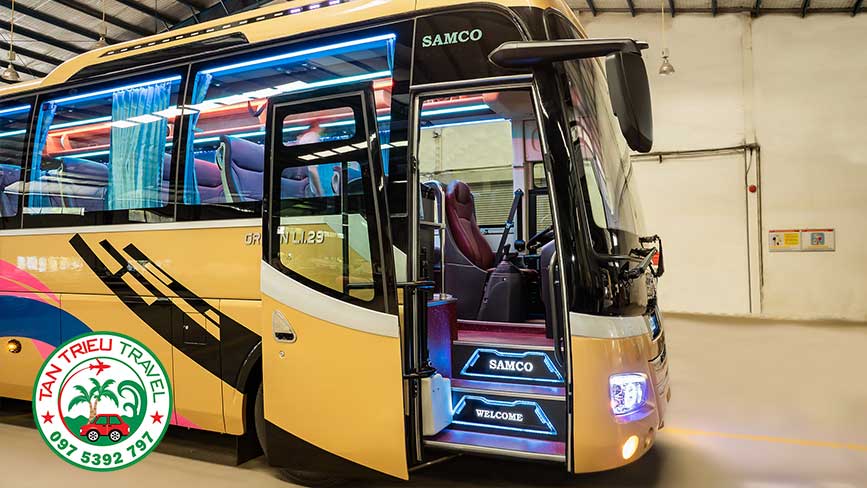 Thuê xe Samco Growin dòng xe cao cấp của hãng Samco Isuzu