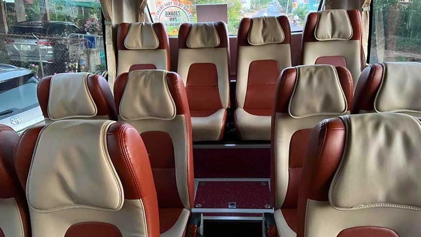 thuê xe đi Long Xuyên cùng Tân Triều Travel