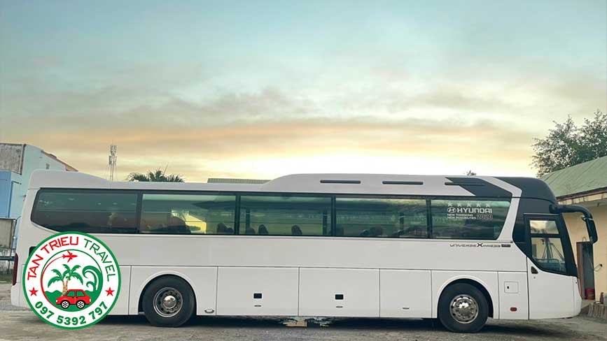 Lựa chọn xe 45 chỗ cao cấp đi du lịch