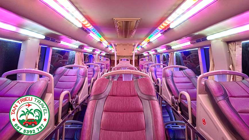 Nội thất xe 40 giường tại Tân Triều Travel