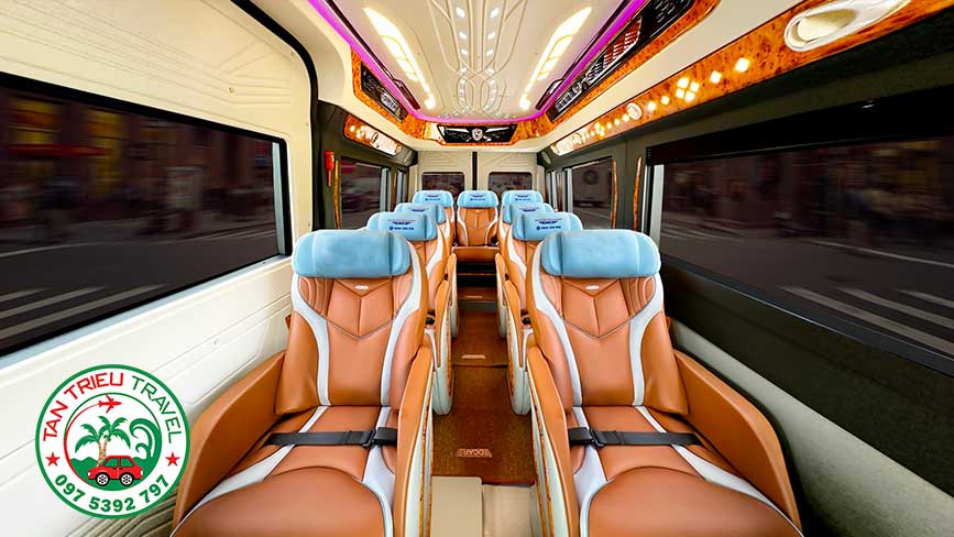 Nội thất sang trọng đẳng cấp dòng limousine 9 chỗ