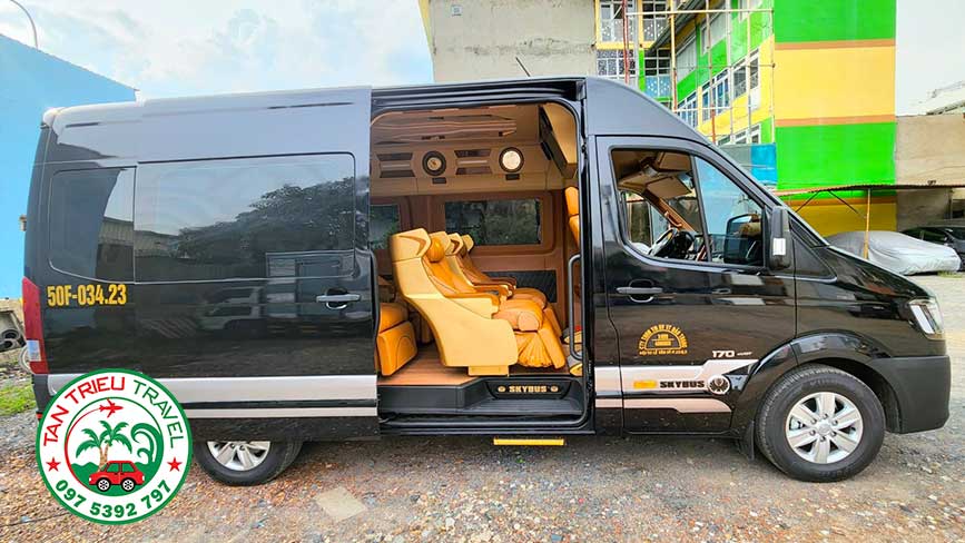 Đa dạng nhu cầu thuê xe limousine đi Bình Dương