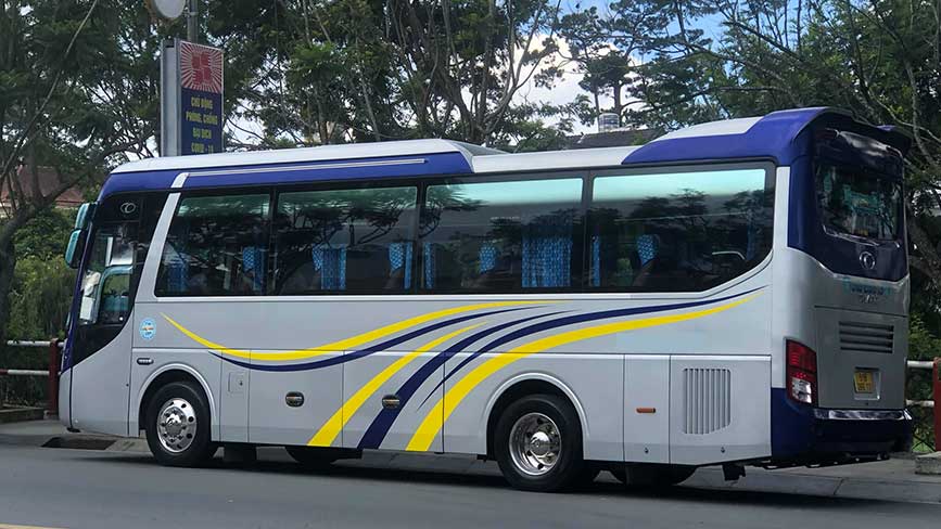 Đặt xe 29 chỗ cùng Tân Triều Travel