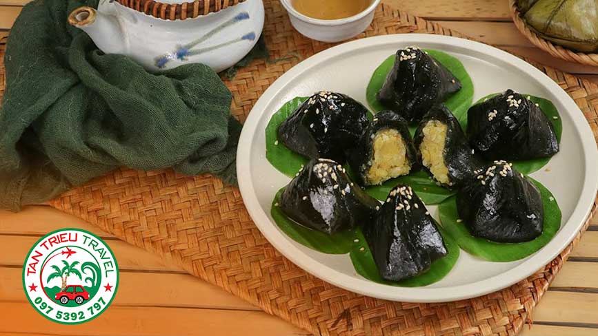 Bánh ít lá gai Bình Định, món ngon đặc sản làm quà
