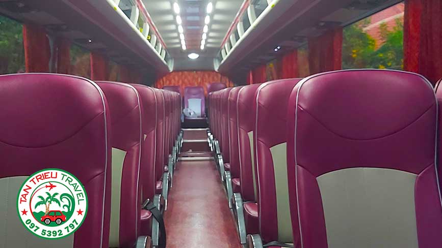 Lựa chọn xe 45 Hyundai Universe phục vụ quý khách hàng