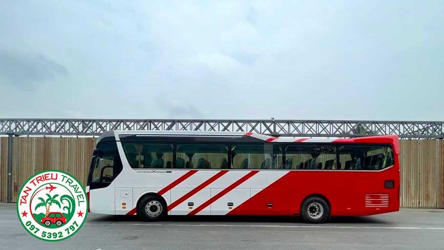 Đặt xe 45 chỗ tham quan đi lại Hóc Môn