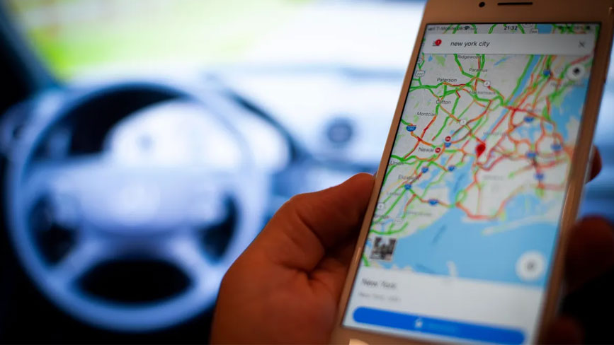 Tài xế dựa vào các app để tìm đường