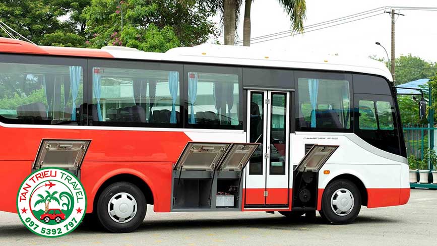 Chọn những dòng xe 29 chỗ đời mới đi Tuy Hòa - Phú Yên