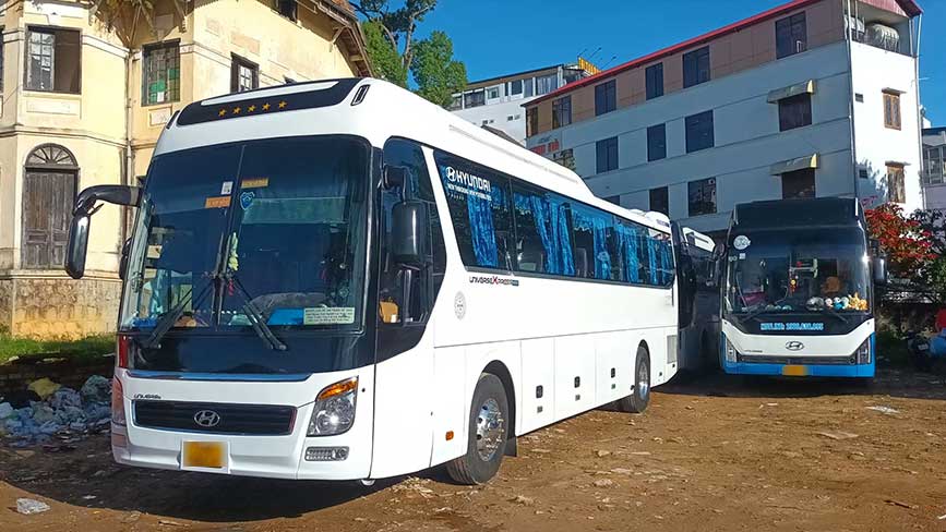 Các dòng xe cao cấp 45 chỗ đi Madagui