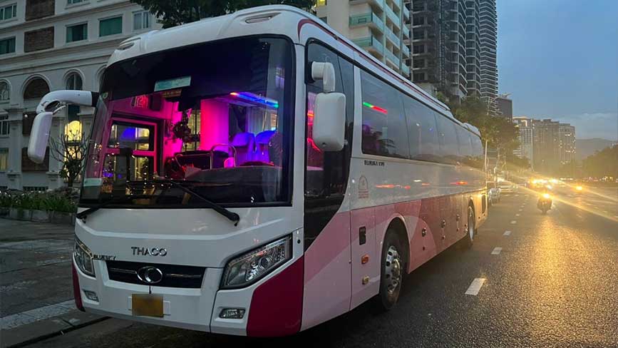 Cho thuê xe 45 chỗ giá rẻ tại quận 7