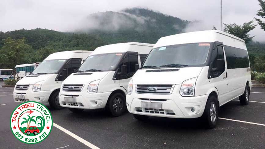 Thuê xe 16 chỗ tại quận 3 đi du lịch, công tác, hành hương