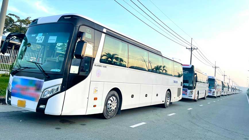 Cho thuê xe du lịch tại quận 12 đi tham quan du lịch