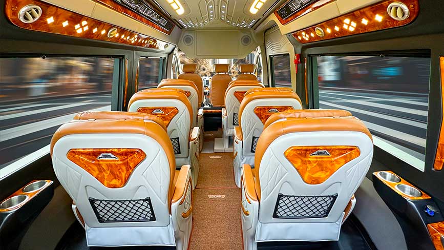 Nội thất sang trọng xe limousine 9 chỗ Limousine cao cấp