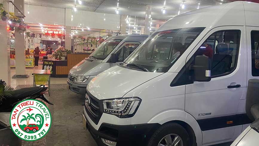 Đa dạng các dòng xe dịch vụ từ 4-45 chỗ