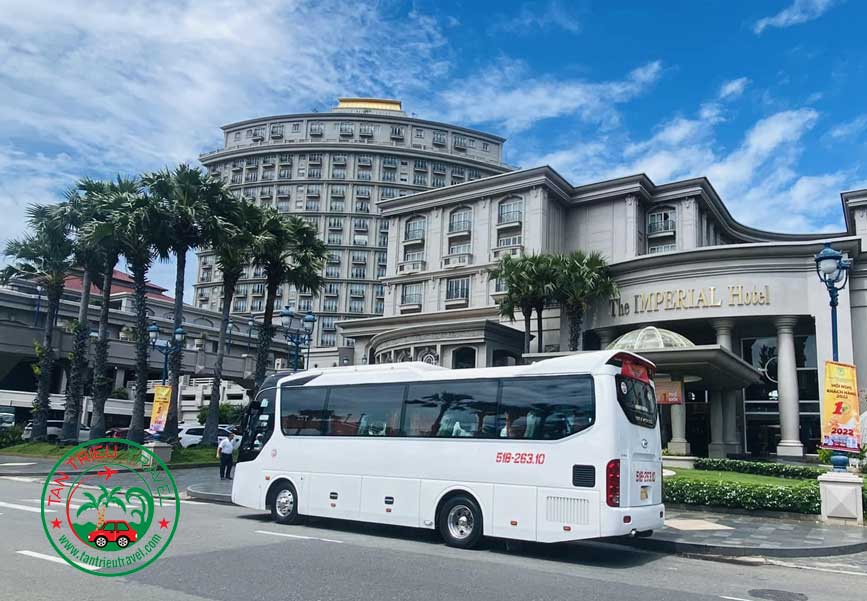 Xe 29 chỗ phục vụ khách tham quan Vũng Tàu