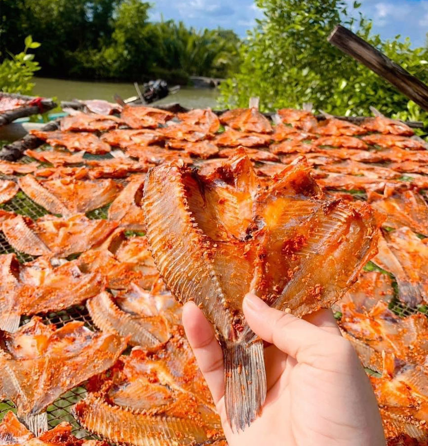 Khô cá là đặc sản Cà Mau