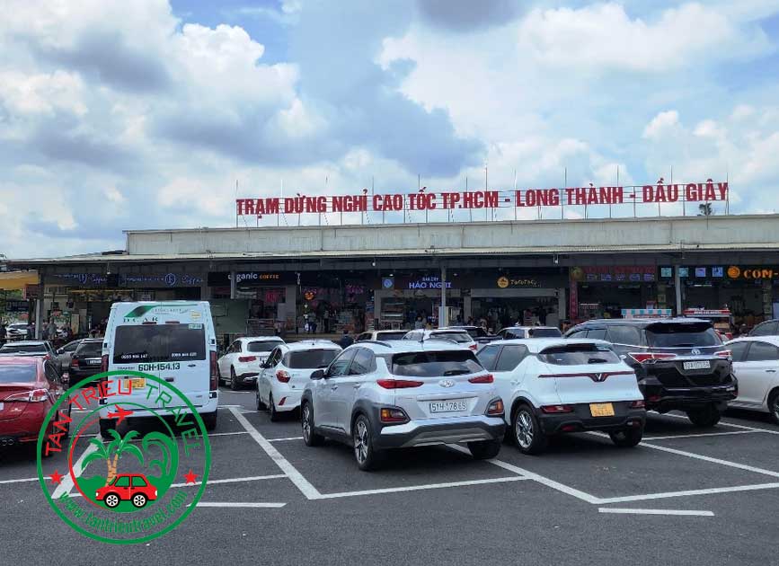 Lưu ý về điểm dừng nghỉ trên cao tốc