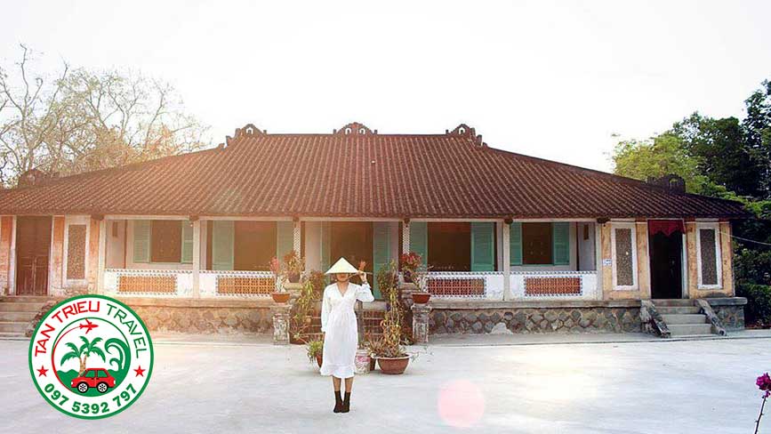 Nhà cổ trăm cột nổi tiếng là nhà cổ lâu nổi bật tại Long An