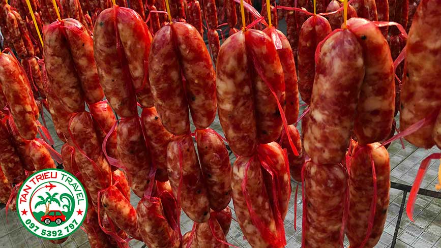 Lạp xưởng tươi, món quà cho bạn bè khi du lịch đến Long An