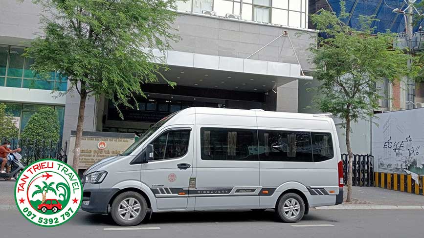 Đặt xe 16c đời mới chất lượng đi Đồng Xoài