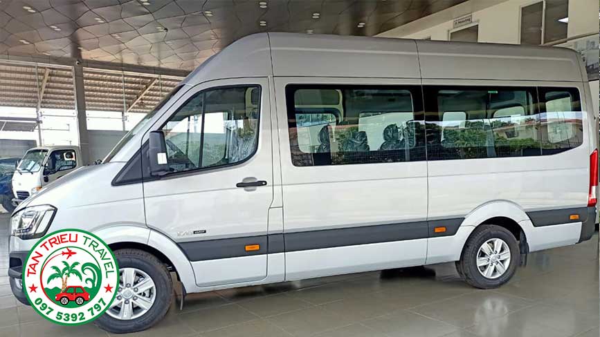 Chọn thuê xe 16 chỗ uy tín cùng Tân Triều Travel