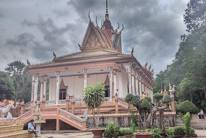 Chùa Ô Đùng cổ kính