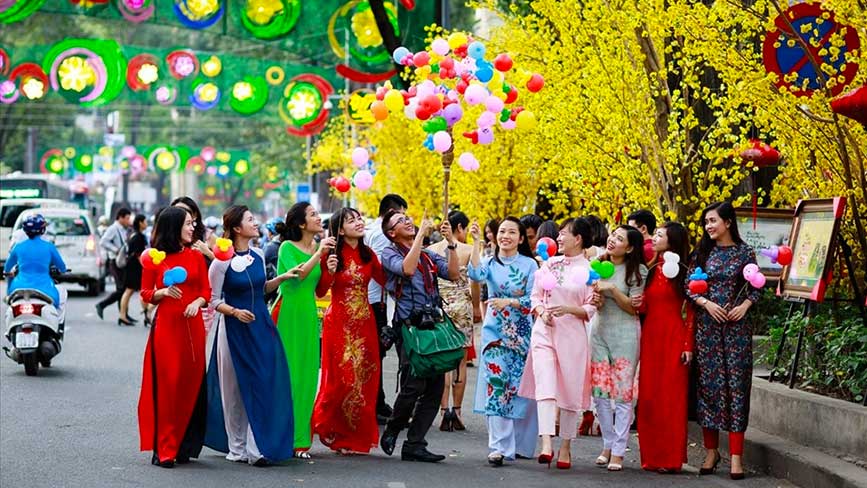 Ngày tết nhu cầu đi lại của người dân tăng cao