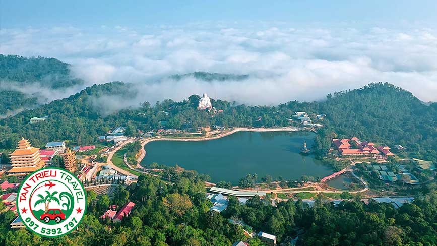 Núi Cấm, thiên đường trên mây tại Châu Đốc