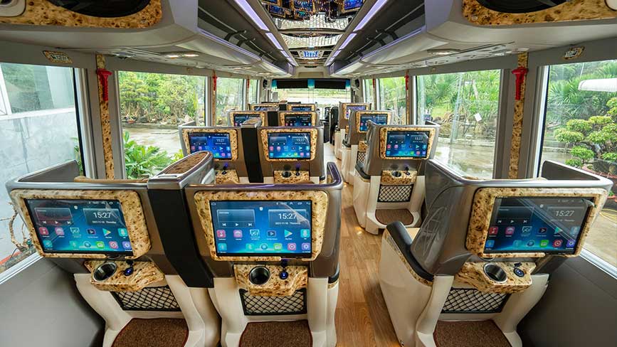 Nội thất sang trọng dòng xe limousine 19 chỗ
