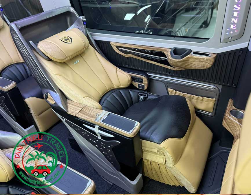 Sự tiện nghi và công nghệ đã tích hợp trong chiếc ghế limousine thượng đỉnh