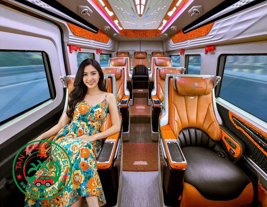 Thuê xe 9 chỗ Limousine đi Long Hải